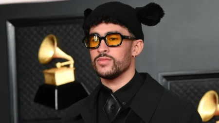 Bad Bunny é o artista mais ouvido do mundo no Spotify pelo quarto ano seguido