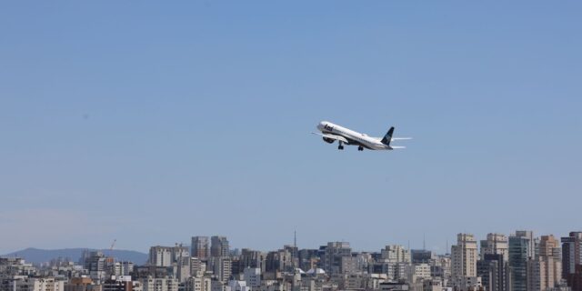 Passagens aéreas domésticas ficam 20% mais baratas em novembro