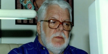 Manoel Carlos abandonou a novela 'Em Família' antes de terminar? Última novela do autor foi fra...