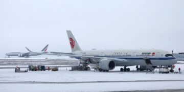 © REUTERS/Abdul Saboor