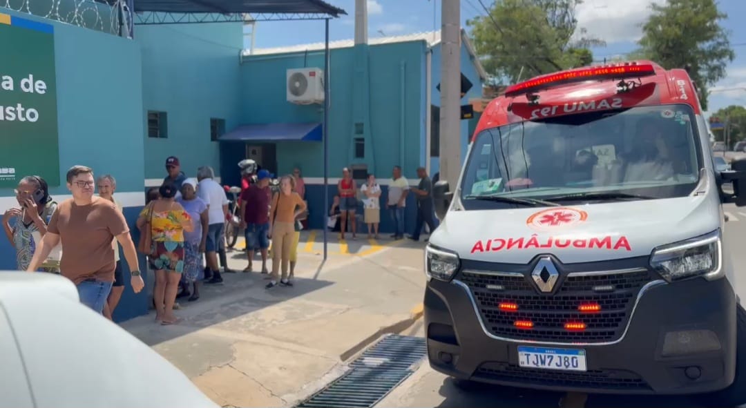 Mulher de 66 anos é socorrida após desmaiar em farmácia de Piracicaba