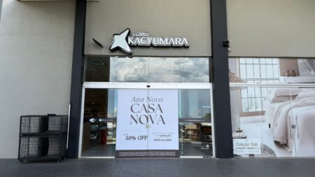 Campanha “Ano Novo, Casa Nova” da Kacyumara oferece até 50% de desconto em itens selecionados