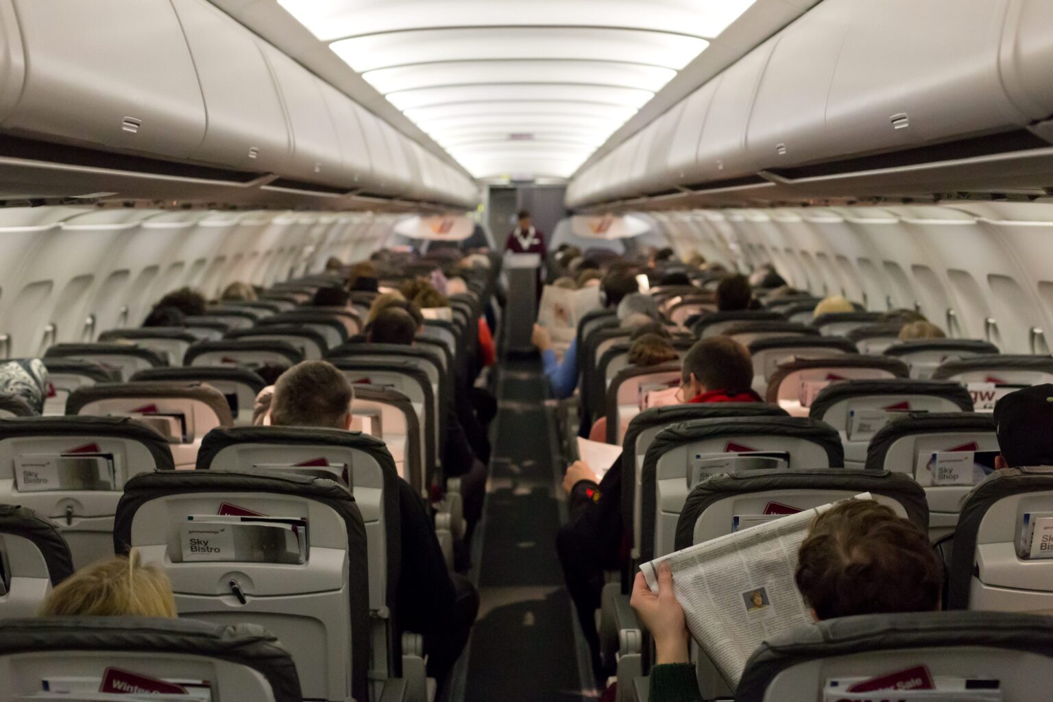 Quando a companhia aérea pode mudar seu assento? Entenda seus direitos