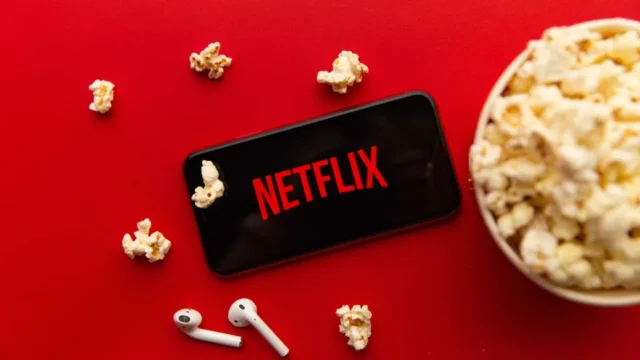 Netflix aposta em vídeos verticais para adaptar app aos novos hábitos do público