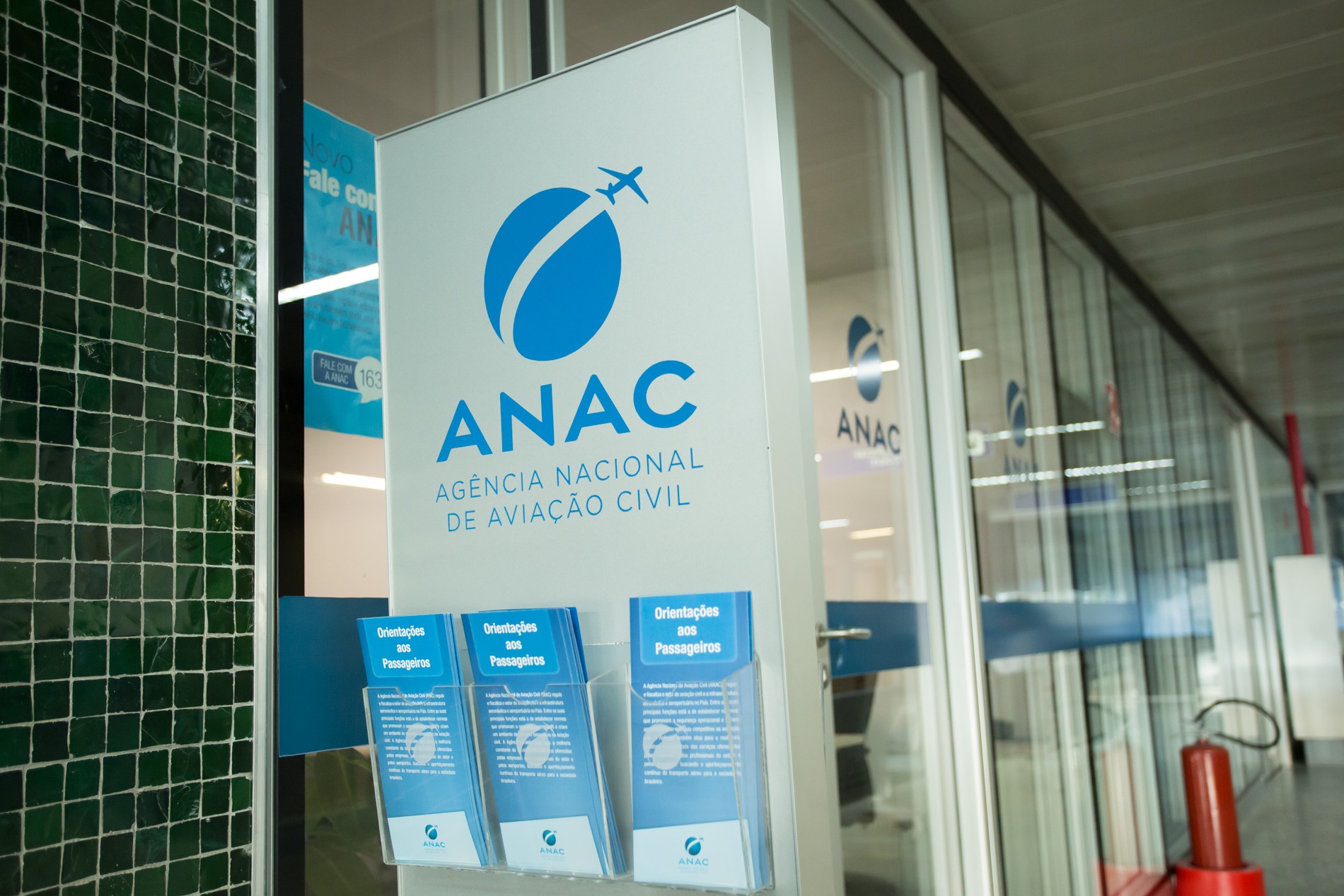 ANAC propõe mudanças nas regras de atrasos e cancelamentos para reduzir ações judiciais