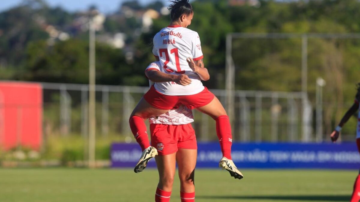 Futebol feminino: Flamengo e Red Bull Bragantino busca liderança na Série A1