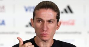 Após goleada por 8 a 0, Flamengo demite Filipe Luís e surpreende o futebol mundial