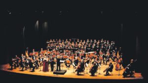 Teatro Municipal Dr. Losso Netto recebe concerto em homenagem a Milton Nascimento