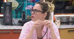 Ana Paula muda estratégia no BBB 26 e define novo alvo após conversa
