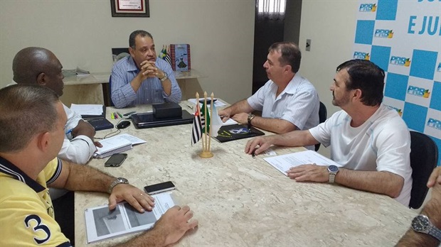 Vereador Marcos Abdala, de Piracicaba, busca apoio federal para a saúde e esporte
