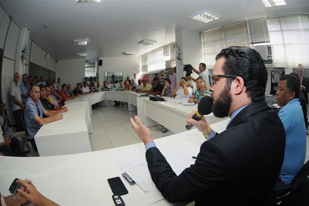 Uber derruba em 15% as corridas de taxxi em Piracicaba