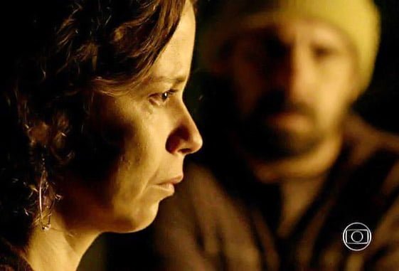 Hoje (27/09) em ‘Império’: Naná descobre que Ismael mentiu para proteger Lorraine