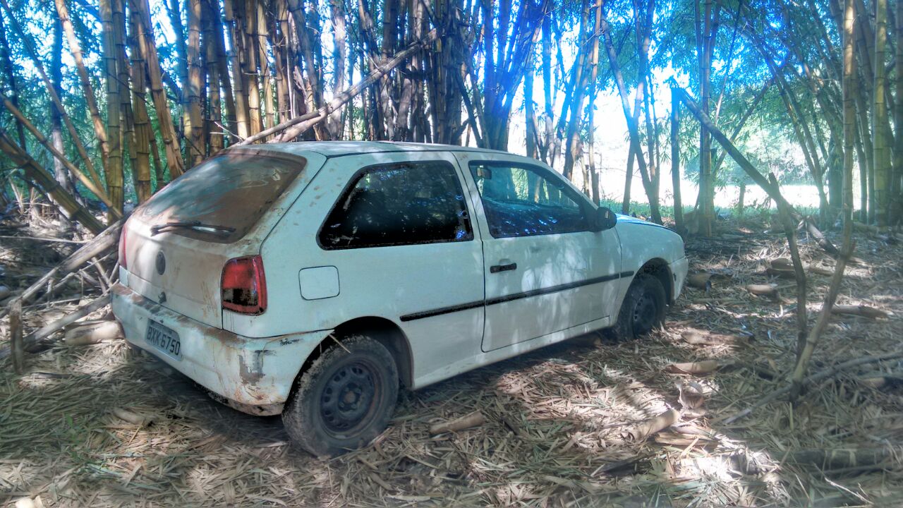 Após denúncia, Gol furtado é recuperado em Piracicaba