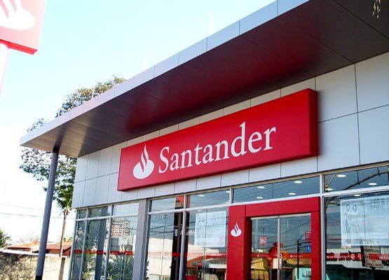 Santander concede mais crédito sob coronavírus e lucro cresce 10,5% no 1º trimestre