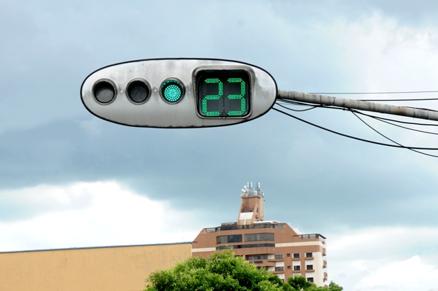 Rua em Piracicaba deixará de ser mão dupla e passará a ser sentido único