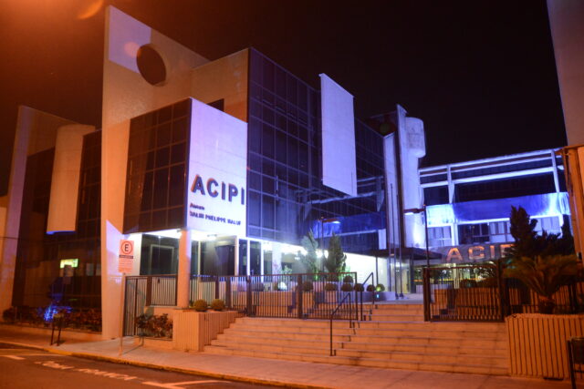 Acipi apoia campanhas de combate ao cÃ¢ncer em homens e mulheres - Foto: DivulgaÃ§Ã£o