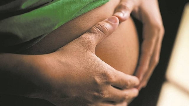 Adolescente pede ajuda para a avó em Piracicaba (SP), após engravidar ao se prostituir