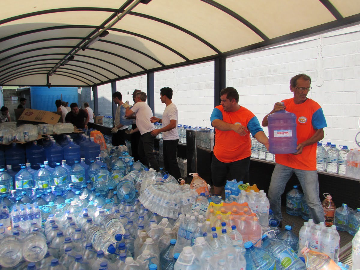 Piracicaba doa mais de 20 toneladas aos desabrigados de Minas