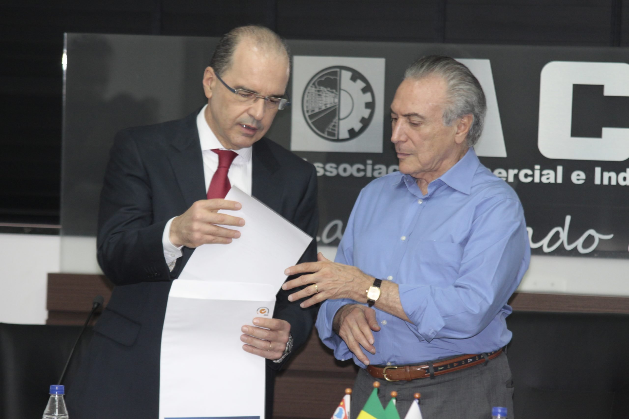 Na Acipi, vice-presidente da república promete apoio ao etanol