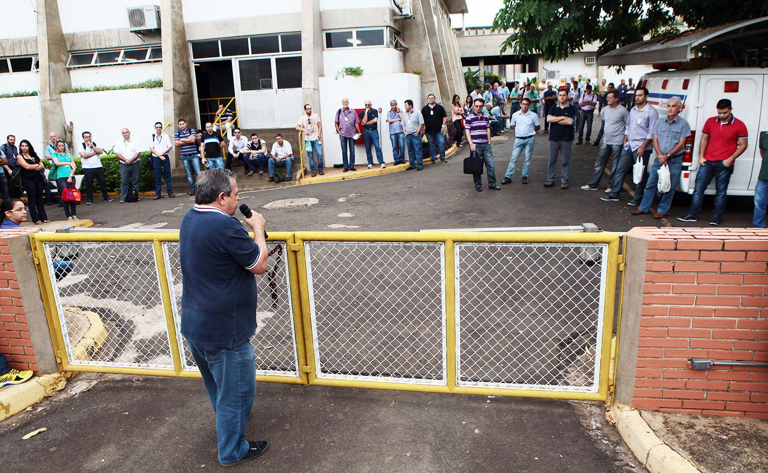 Setor administrativo da Dedini inicia greve nessa manhã (6)