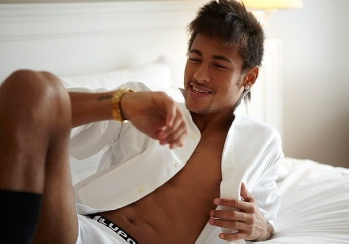 Garota se queixa de Neymar na hora ‘H’