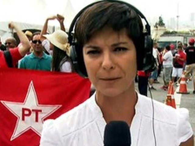 No Rio e em SP, manifestantes expulsam jornalistas da Globo de protestos