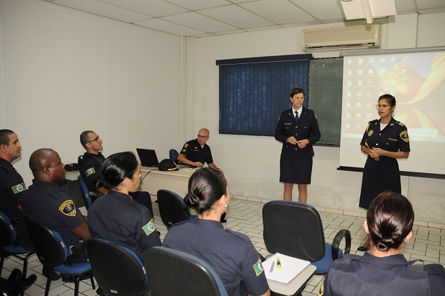 Guarda Civil de Piracicaba recebe treinamento para “Patrulha Maria da Penha”
