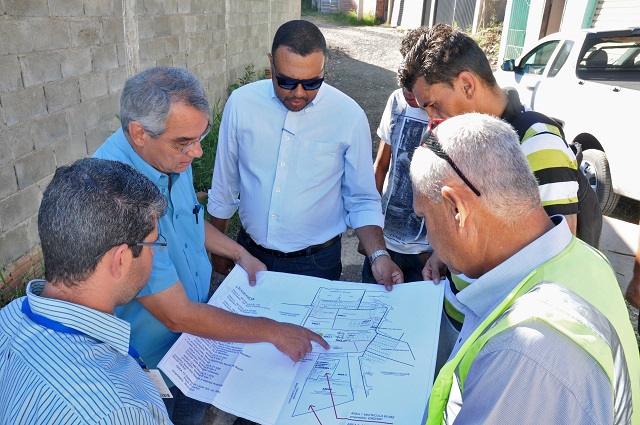 Primeira fase para canalização de esgoto da Portelinha, em Piracicaba, é iniciada