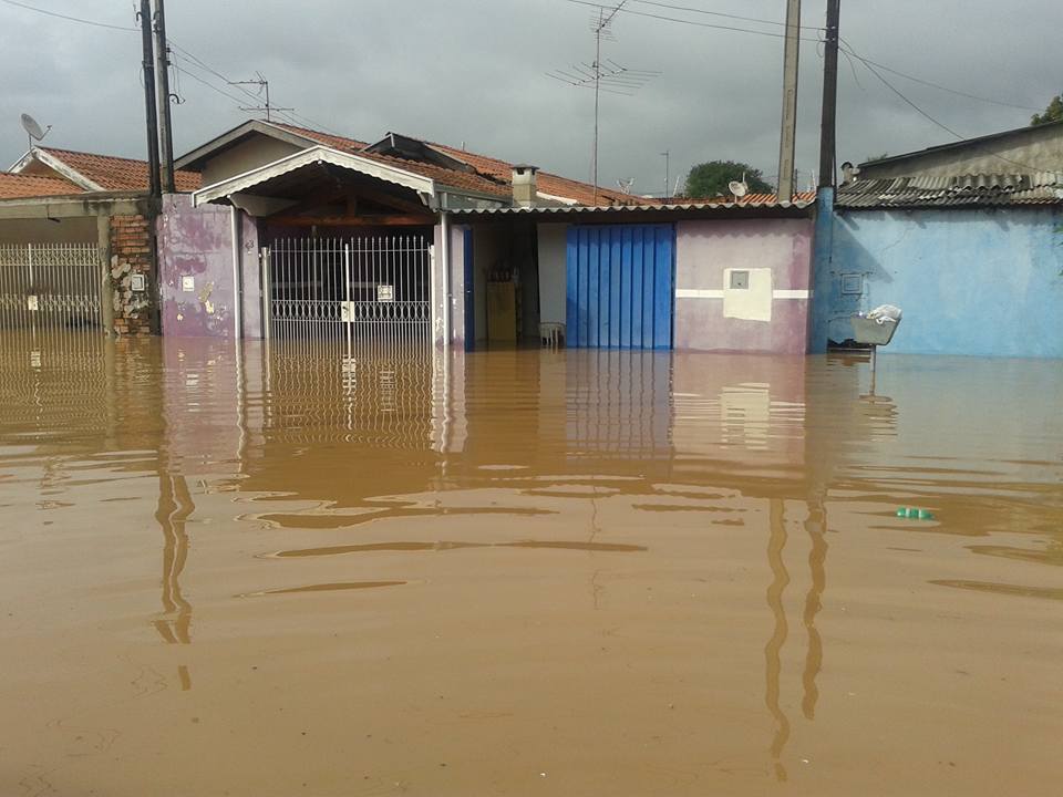 Rio Piracicaba cai 30 centímetros e Corumbataí continua subindo