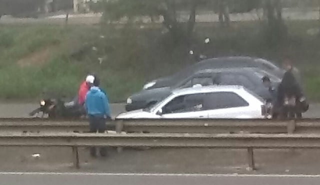 Homem fica ferido em acidente de carro em Piracicaba