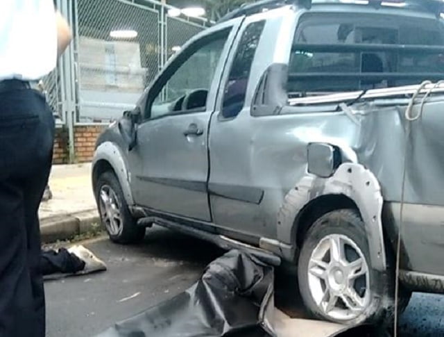 Dois ficam feridos em acidente na Avenida Independência, em Piracicaba