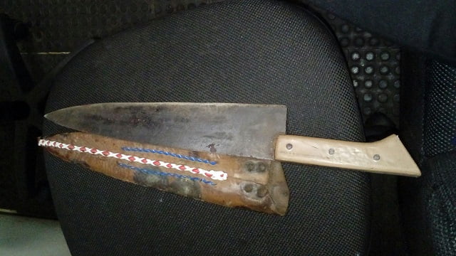 Vídeo mostra homem tentando matar a ex em uma lanchonete de Charqueada