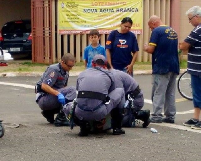 Motoqueiro fica ferido em acidente no Jardim Astúrias, em Piracicaba