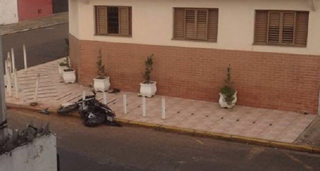 Motociclista morre ao colidir com ônibus na Paulista, em Piracicaba