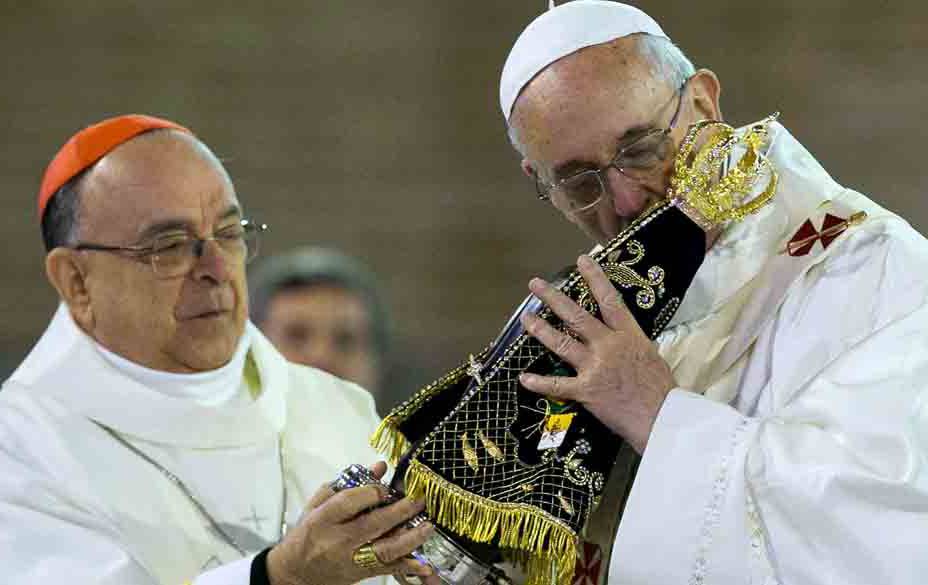 Papa aceita renúncia e nomeia novo arcebispo para Aparecida