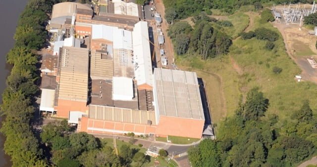 Foto área da OJI Papéis e Celulose no bairro Monte Alegre - Foto: Divulgação