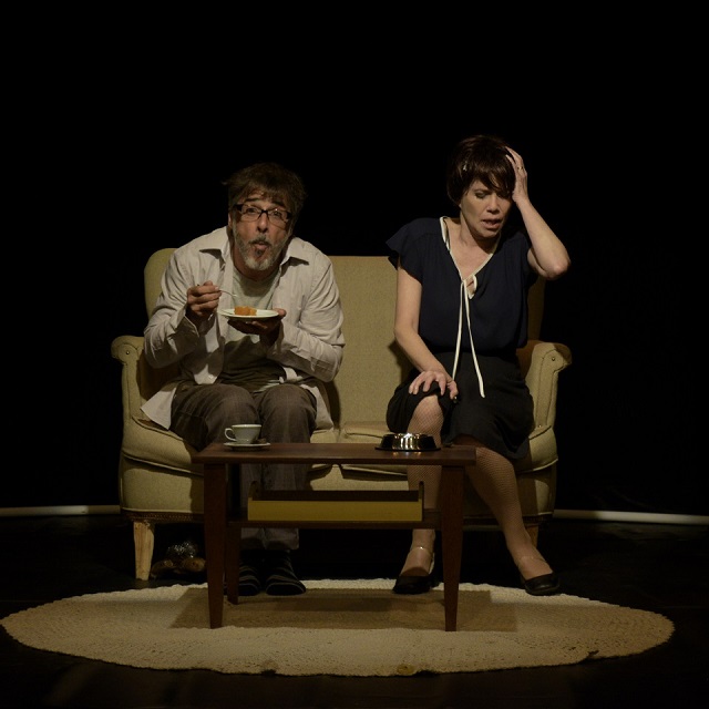 Espetáculo no SESI Piracicaba reflete com drama e bom humor a falência dos sonhos