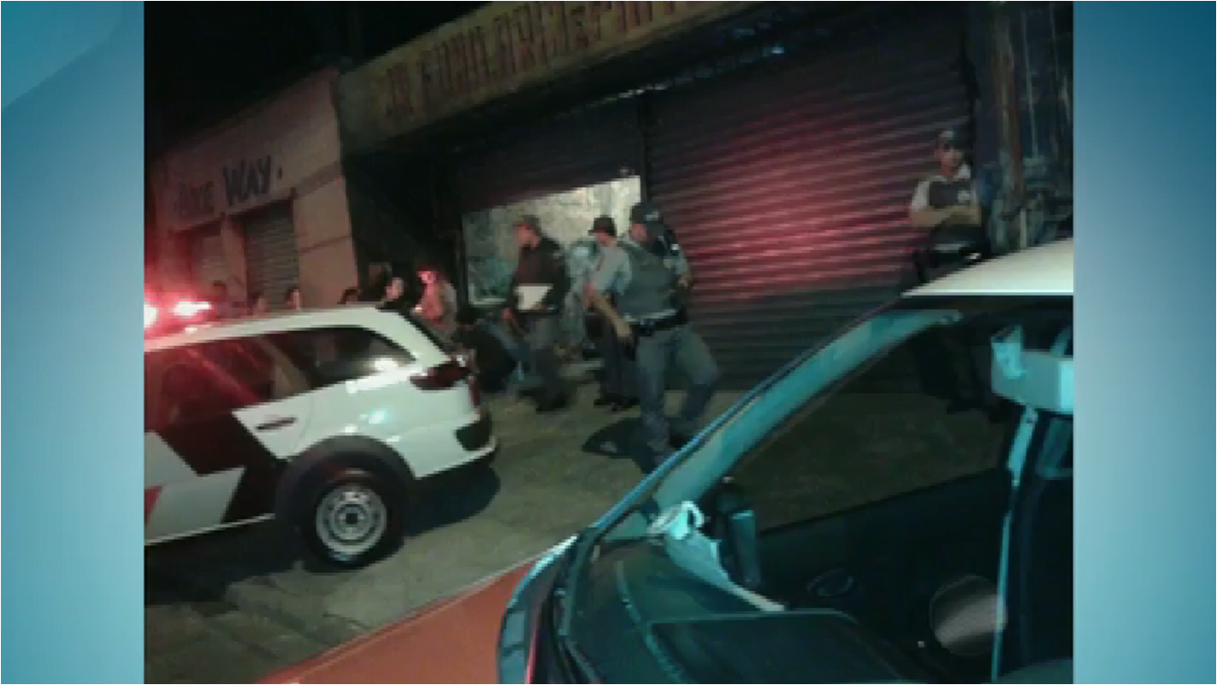 Homem é assassinado em funilaria