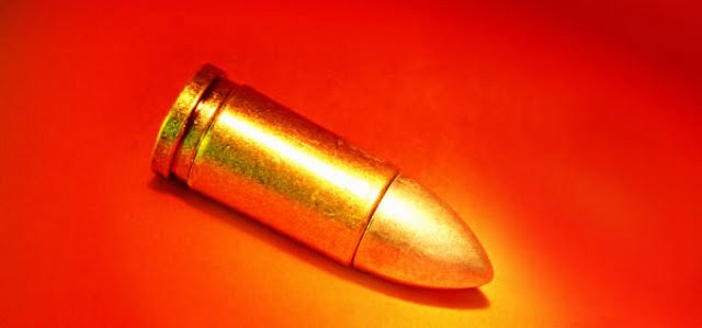 Adolescente é atingida por bala perdida durante o Réveillon