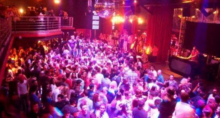 Casa noturna sofre atentado em Campinas