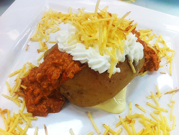 Receita de batata assada fácil e rápida, aprenda