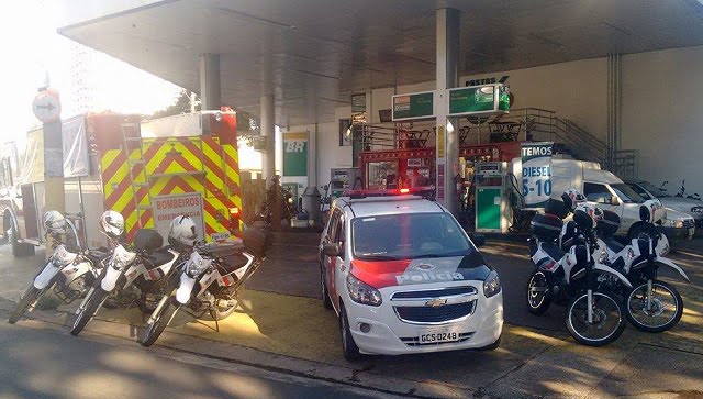 Polícia Militar faz campanha para conscientização no trânsito em Piracicaba