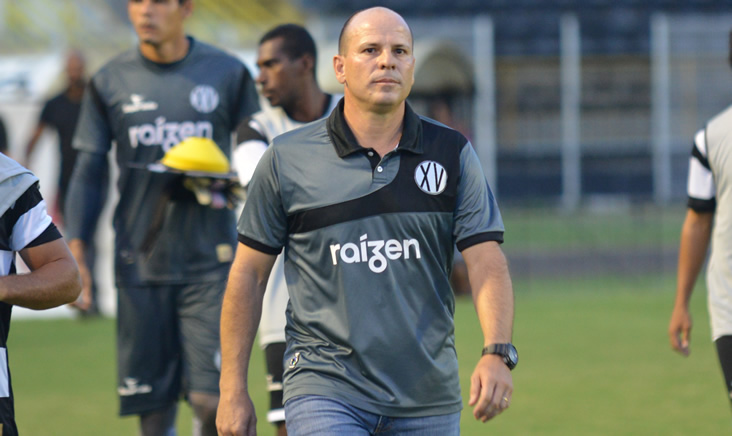 Após derrota para o Penapolense, XV demite técnico