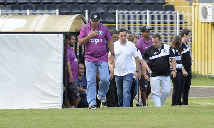 Com o final do campeonato, técnico deixa o XV