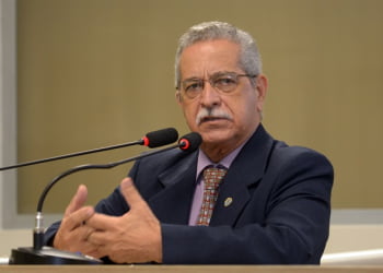 Vereador Ã© presidente do diretÃ³rio municipal do PP hÃ¡ 17 anos - Foto: DivulgaÃ§Ã£o / Foto: Fabrice Desmonts