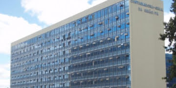 CGU expulsou 550 servidores federais em 2014 por práticas ilÃcitas - Foto: Midia Max