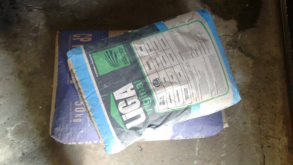 Com ajuda de piracicabanos, banheiro para adolescente especial volta a ser erguido