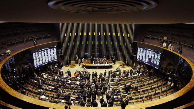 Congresso terá semana agitada com votações e processo de impeachment