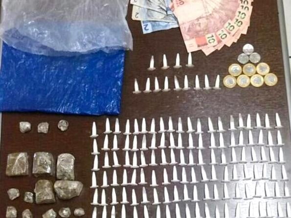 Dois adolescentes e um jovem são presos por tráfico de drogas em Piracicaba