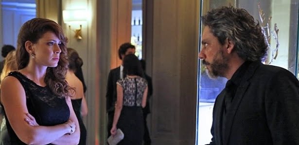 ‘IMPÉRIO’: Cristina é humilhada por Zé Alfredo em festa